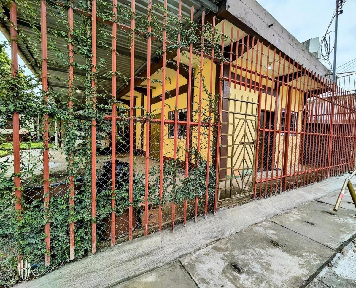 Hermoso Apartamento Equipado Puerto Barrios Exterior photo